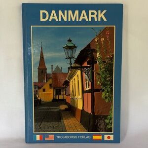 VINTAGE! 1996  DANMARK HARDCOVER BOOK